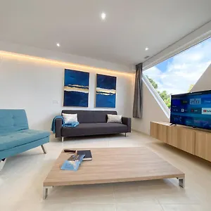 feel-tenerife-suites-adults-only.in-canary-islands.com/